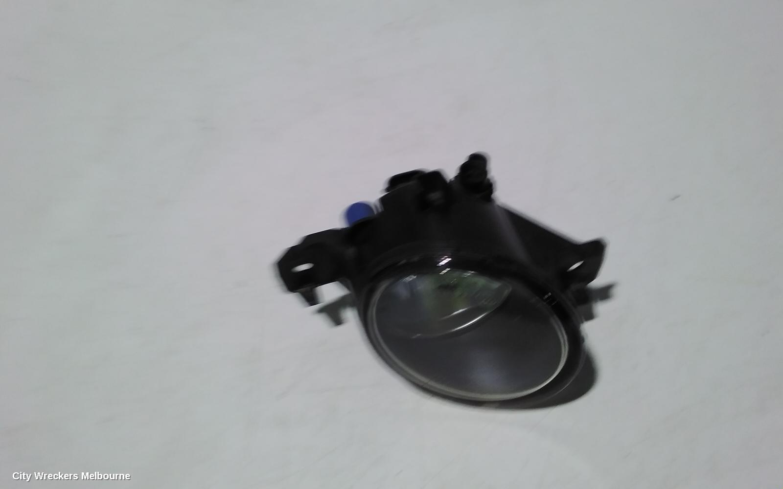 NISSAN MAXIMA LEFT INDICATOR/FOG/SIDE, BUMPER FOGLAMP, J32, 05/2010 - 09/2014