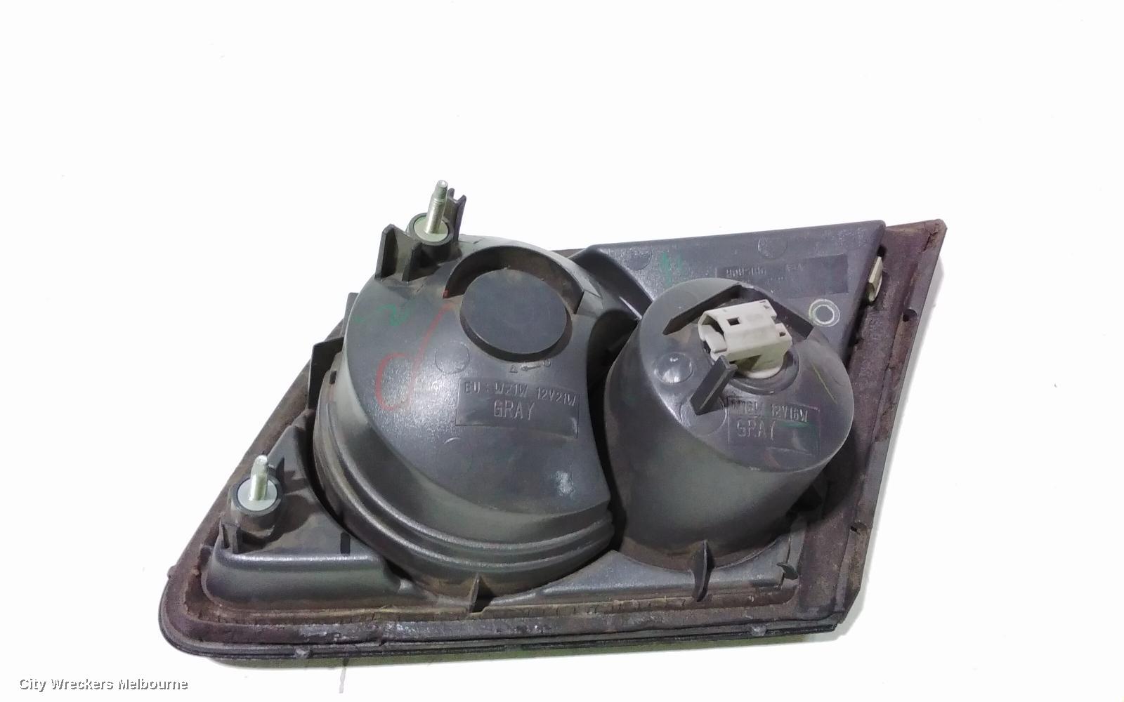 MAZDA 6 REAR GARNISH, BOOTLID LAMP (LH SIDE), GG/GY, SEDAN, 09/2002 - 07/2005