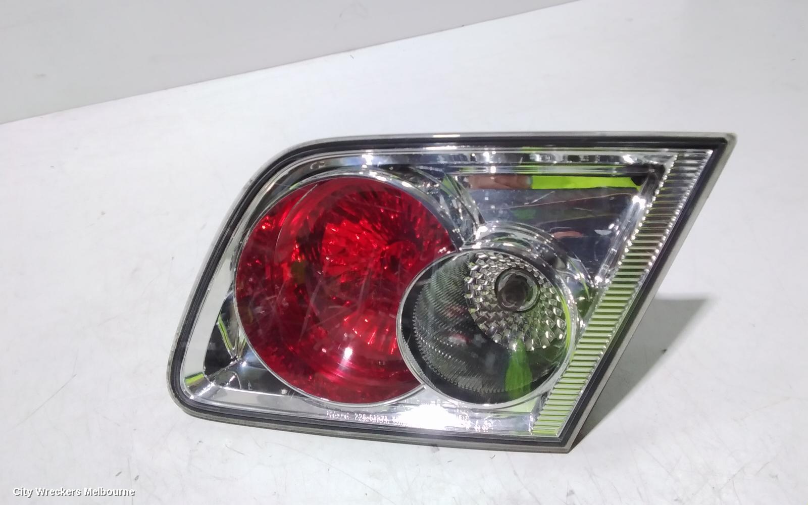 MAZDA 6 REAR GARNISH, BOOTLID LAMP (RH SIDE), GG/GY, SEDAN, 08/2005 - 11/2007