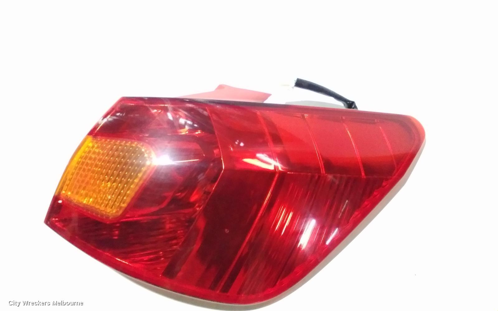 TOYOTA CALDINA RIGHT TAILLIGHT, T240, RED TYPE, LENS# 21-57, 02-04 (IMPORT)