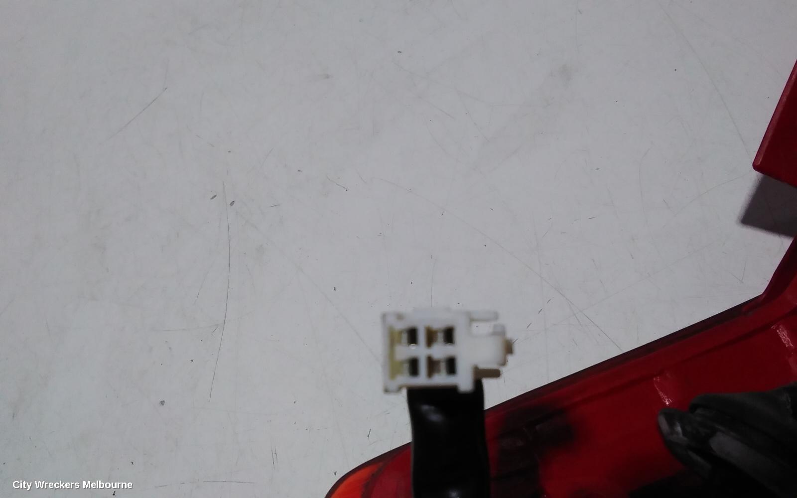 TOYOTA CALDINA RIGHT TAILLIGHT, T240, RED TYPE, LENS# 21-57, 02-04 (IMPORT)
