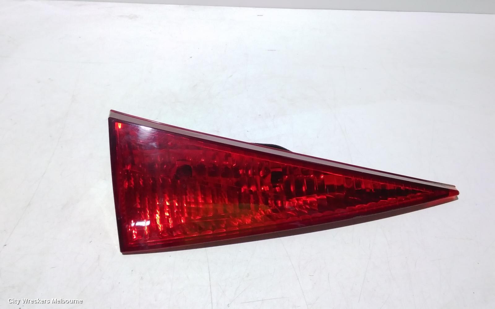TOYOTA CALDINA REAR GARNISH, TAILGATE LAMP (LH SIDE), RED, T240, LENS #21-58, 02-07 (IMPORT)