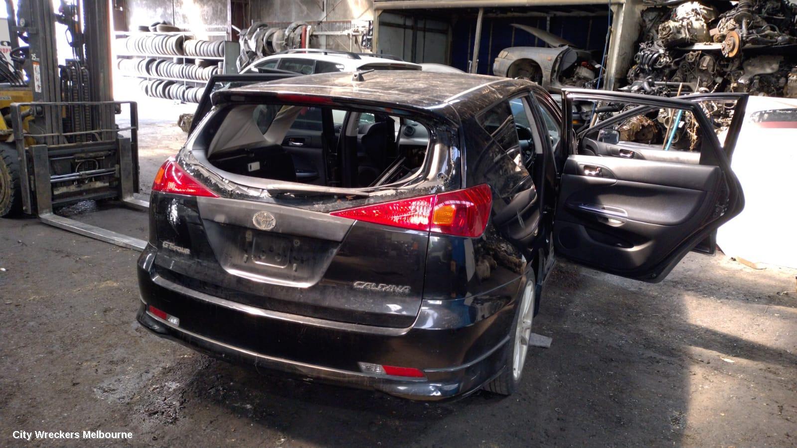 TOYOTA CALDINA RIGHT FRONT DOOR, T240 02-07 (IMPORT)