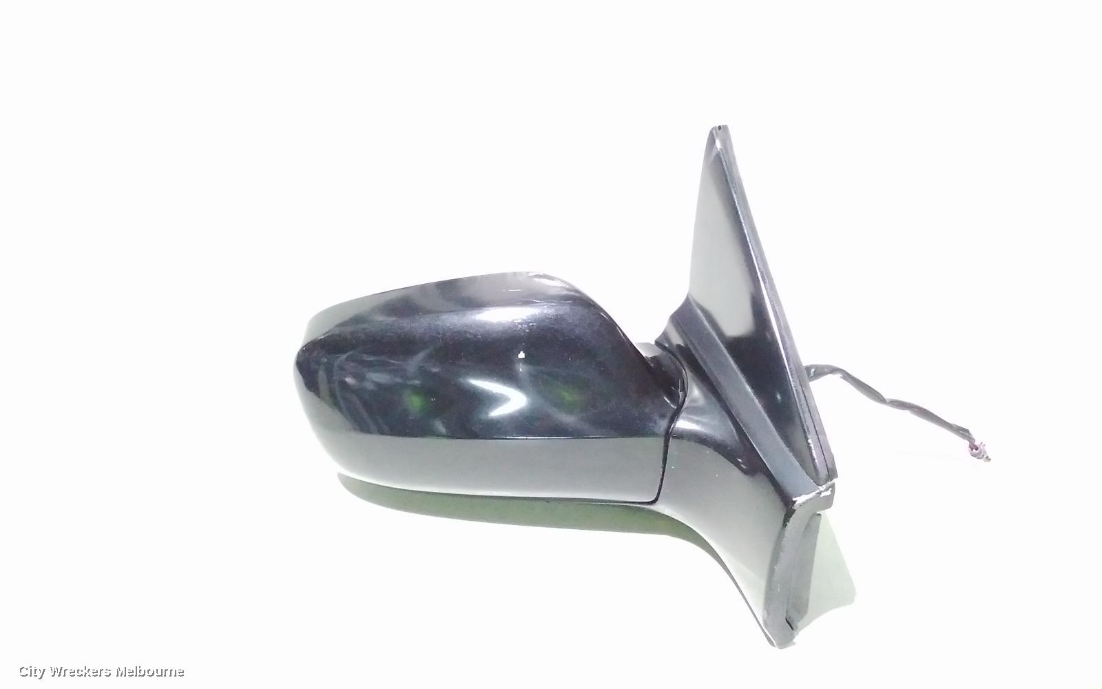 TOYOTA CALDINA RIGHT FRONT DOOR, T240 02-07 (IMPORT)
