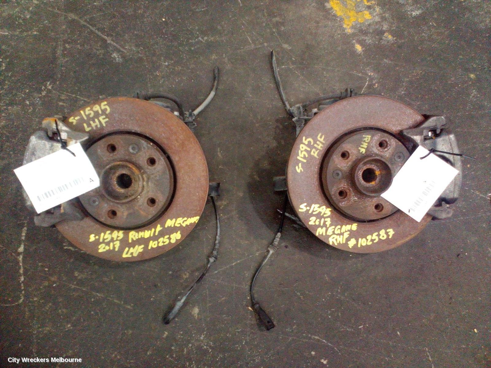 RENAULT MEGANE RIGHT FRONT HUB ASSEMBLY, PETROL, 1.2, BFB/LFF/KFB, 06/2016 - 02/2020