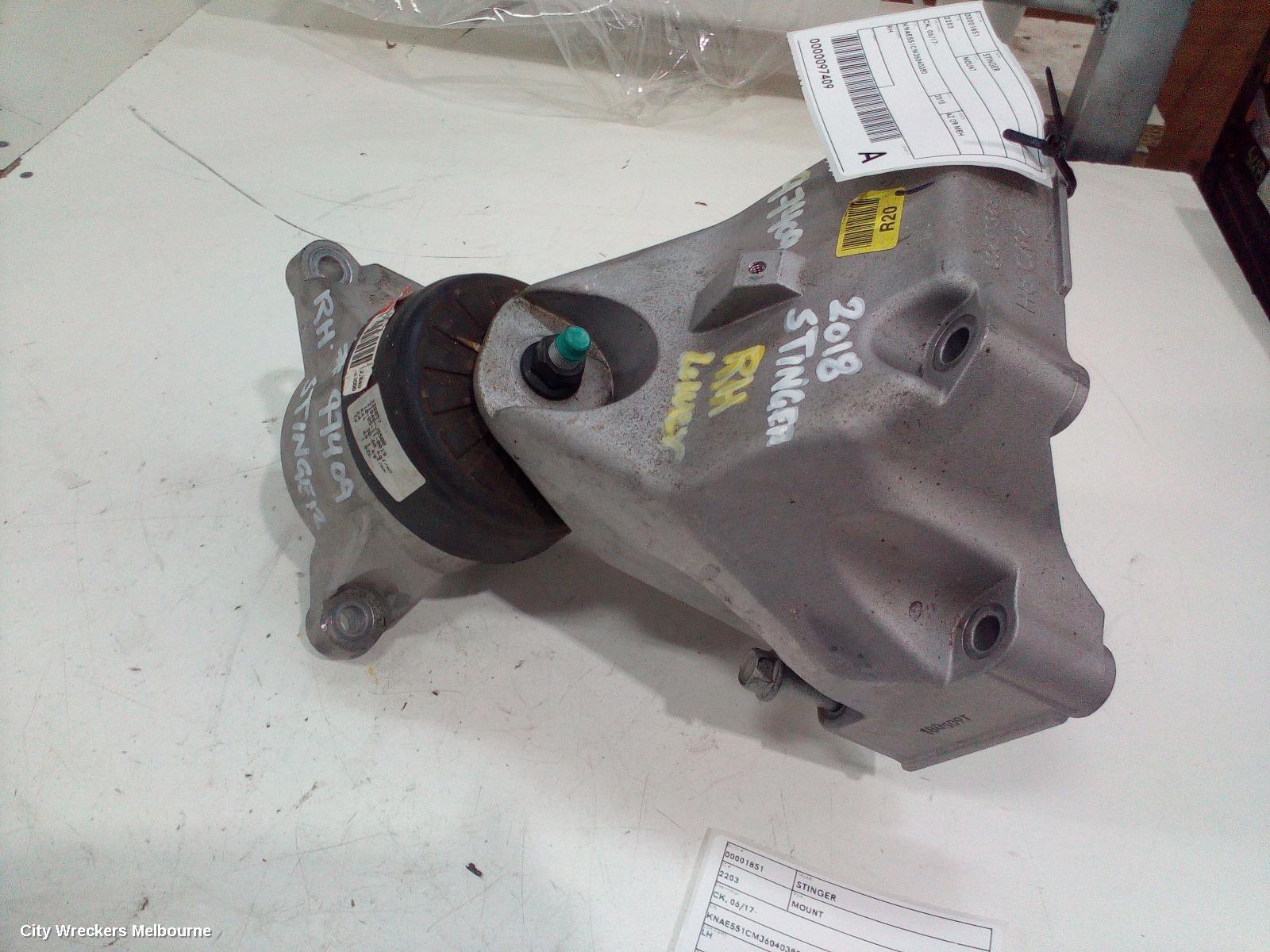 KIA STINGER MOUNT, CK, 06/2017 - 04/2023