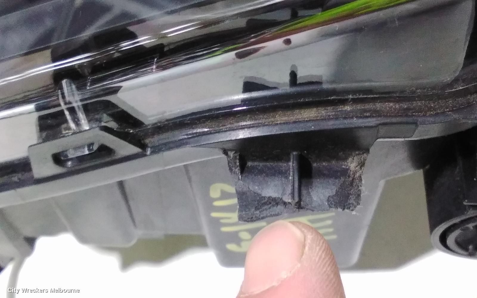 VOLKSWAGEN T-CROSS RIGHT INDICATOR/FOG/SIDE, BUMPER FOGLAMP, HALOGEN, C1, 01/2020 ONWARDS