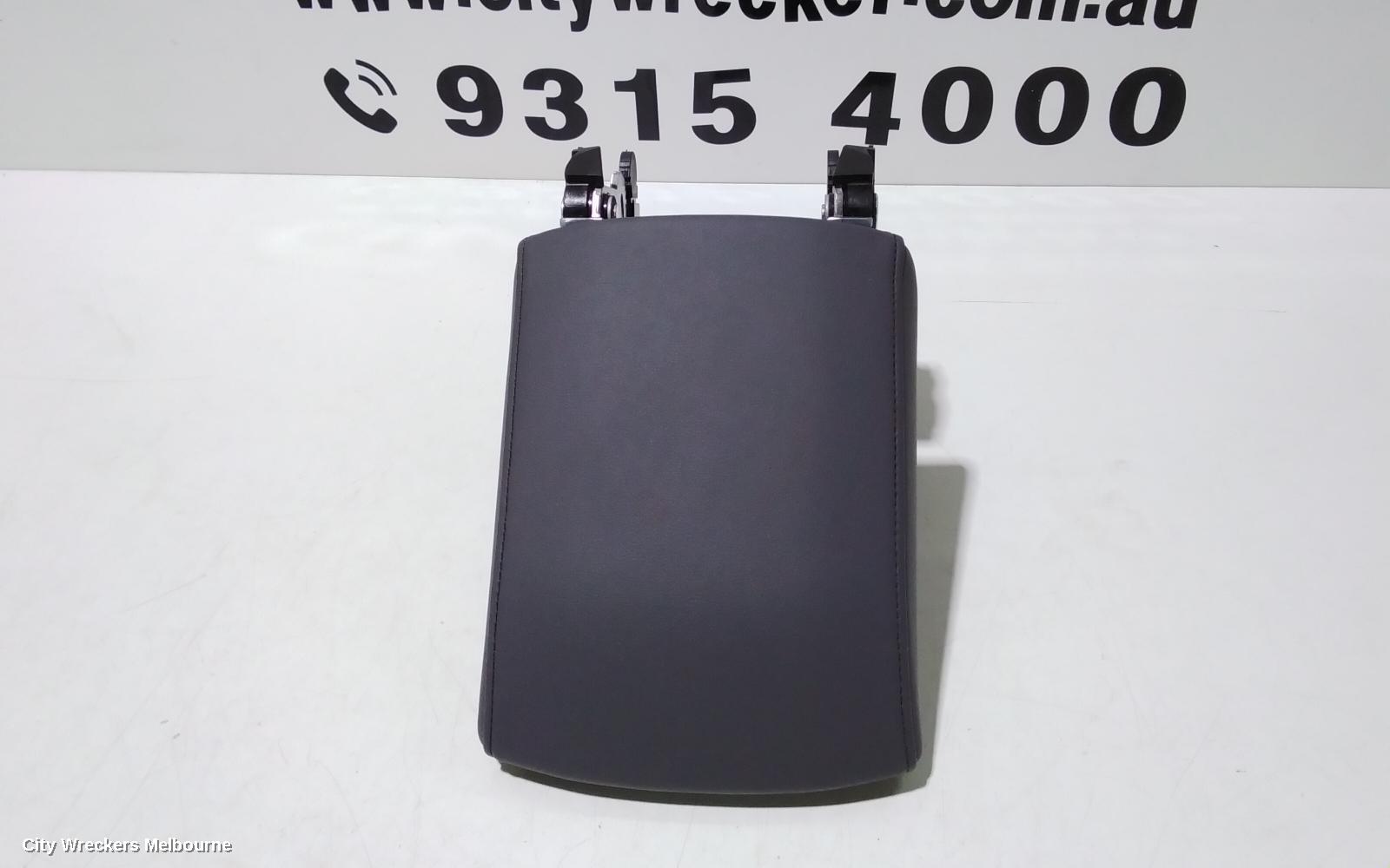 VOLKSWAGEN T-CROSS CONSOLE, C1, 01/2020 ONWARDS