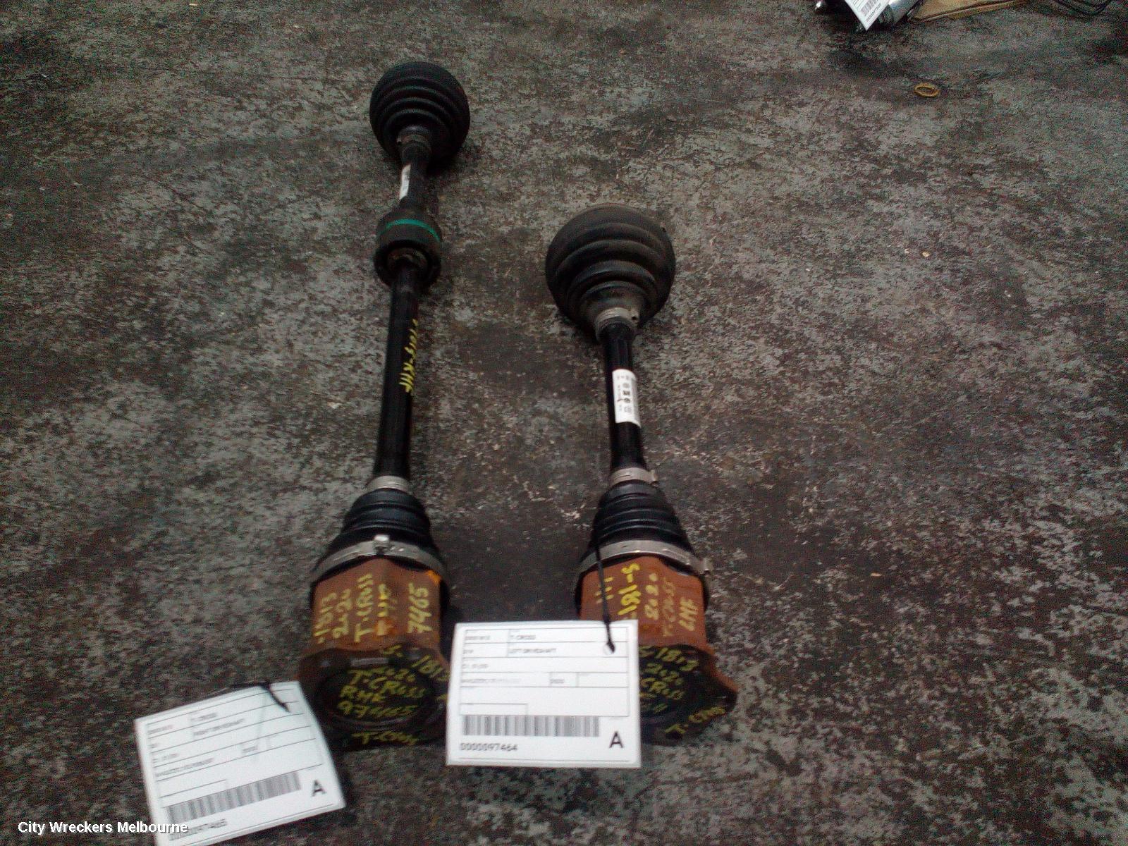 VOLKSWAGEN T-CROSS LEFT DRIVESHAFT, FRONT, PETROL, 1.0, TURBO, DKJA/DXUA CODE, C1, 01/2020 ONWARDS