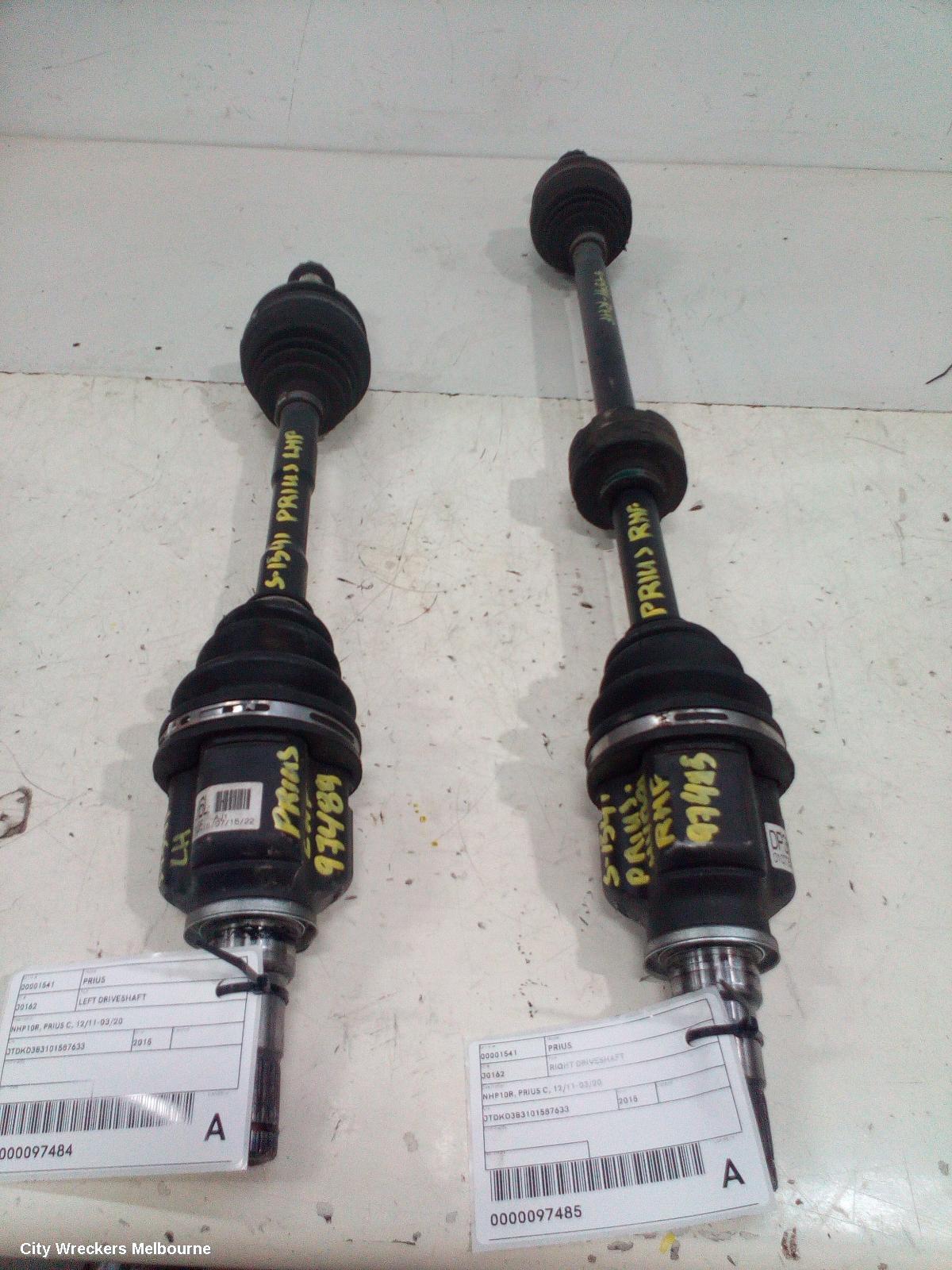 TOYOTA PRIUS RIGHT DRIVESHAFT, NHP10R, PRIUS C, 12/2011 - 03/2020