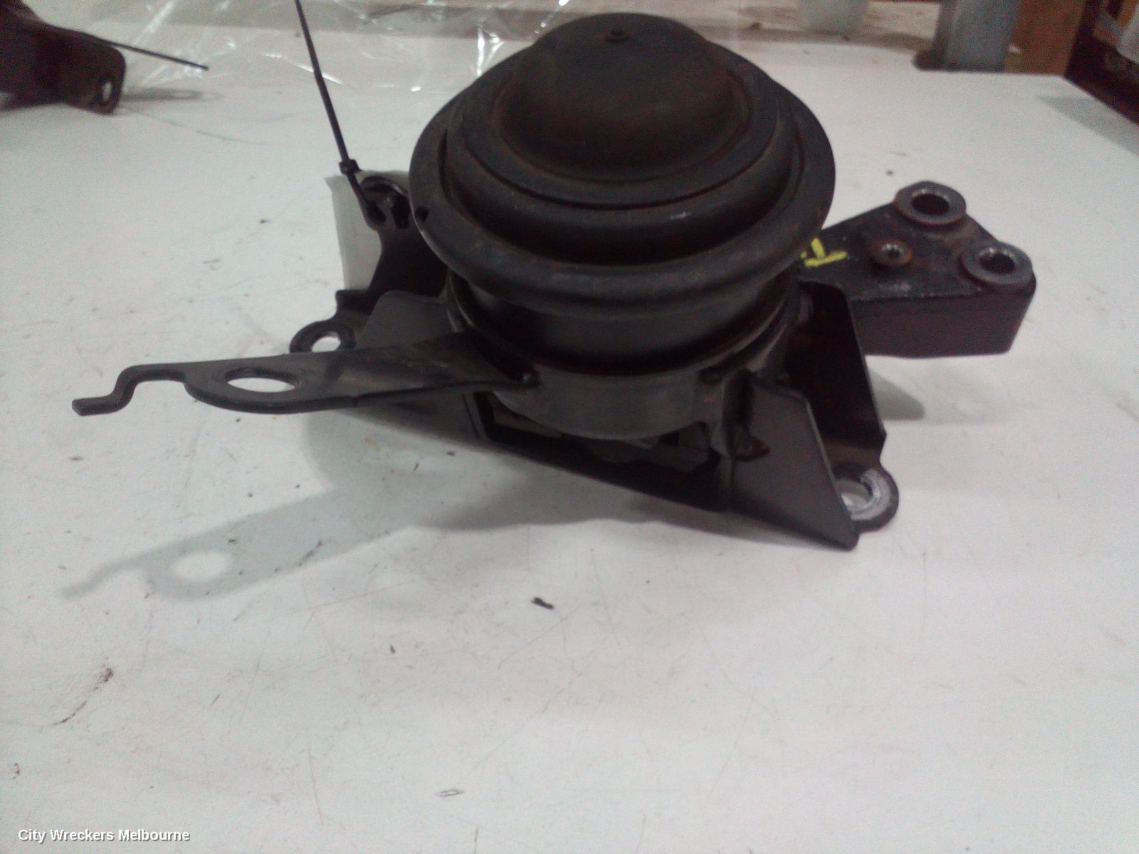 TOYOTA PRIUS MOUNT, NHP10, PRIUS C, 12/2011 - 03/2020