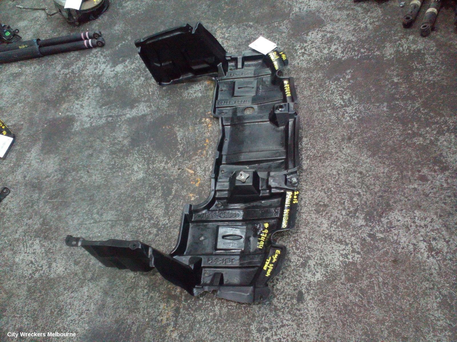 TOYOTA PRIUS LOWER ENGINE SPLASH TRAY, ZVW30R, 07/2009 - 12/2015