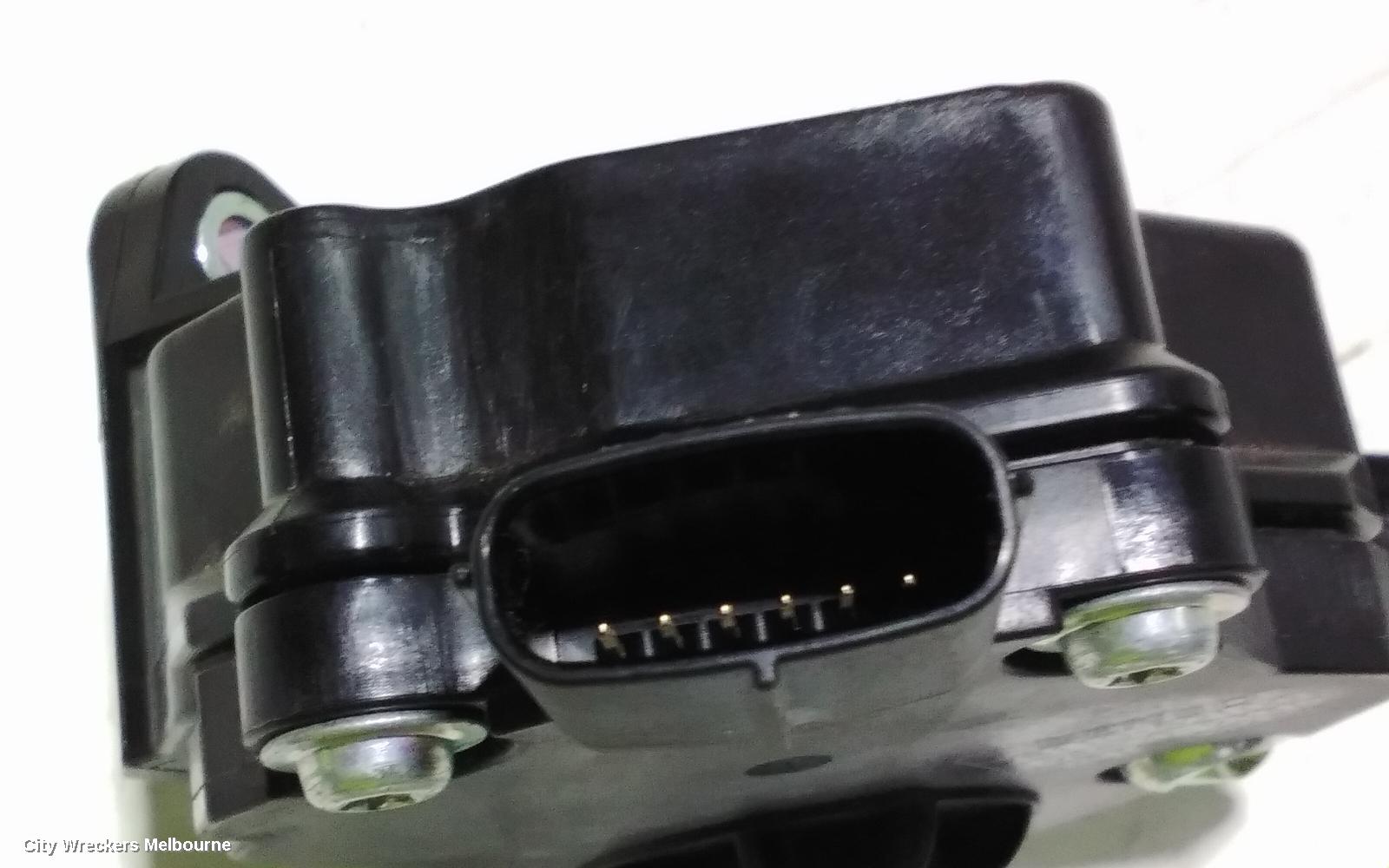 TOYOTA PRIUS PEDAL ASSEMBLY, NHP10, ACCELERATOR PEDAL, 12/2011 - 03/2020