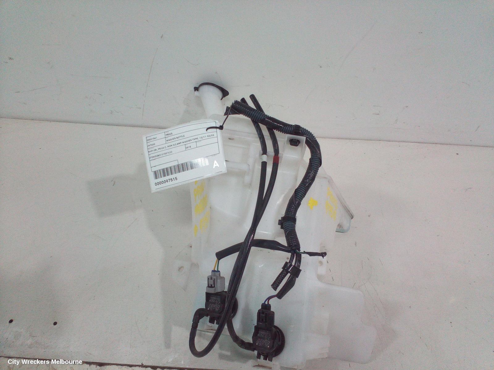 TOYOTA PRIUS WASHER BOTTLE, NHP10R, PRIUS C, NON H/LAMP WASHER TYPE, 12/2011 - 03/2020