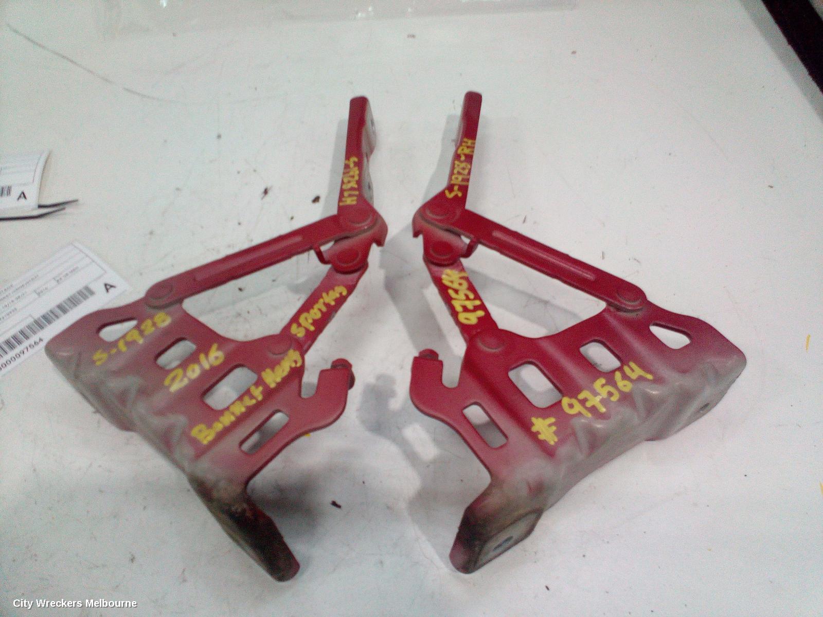 KIA SPORTAGE BONNET HINGE/STRUT, HINGES (PAIR), QL, 10/2015 - 08/2021