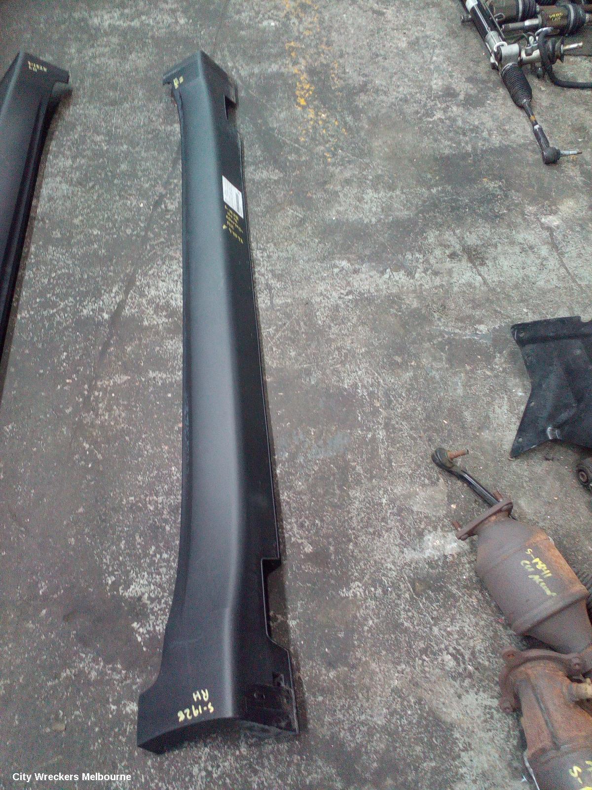 KIA SPORTAGE SIDE STEP/SKIRT, QL, RH SIDE, 10/2015 - 08/2021