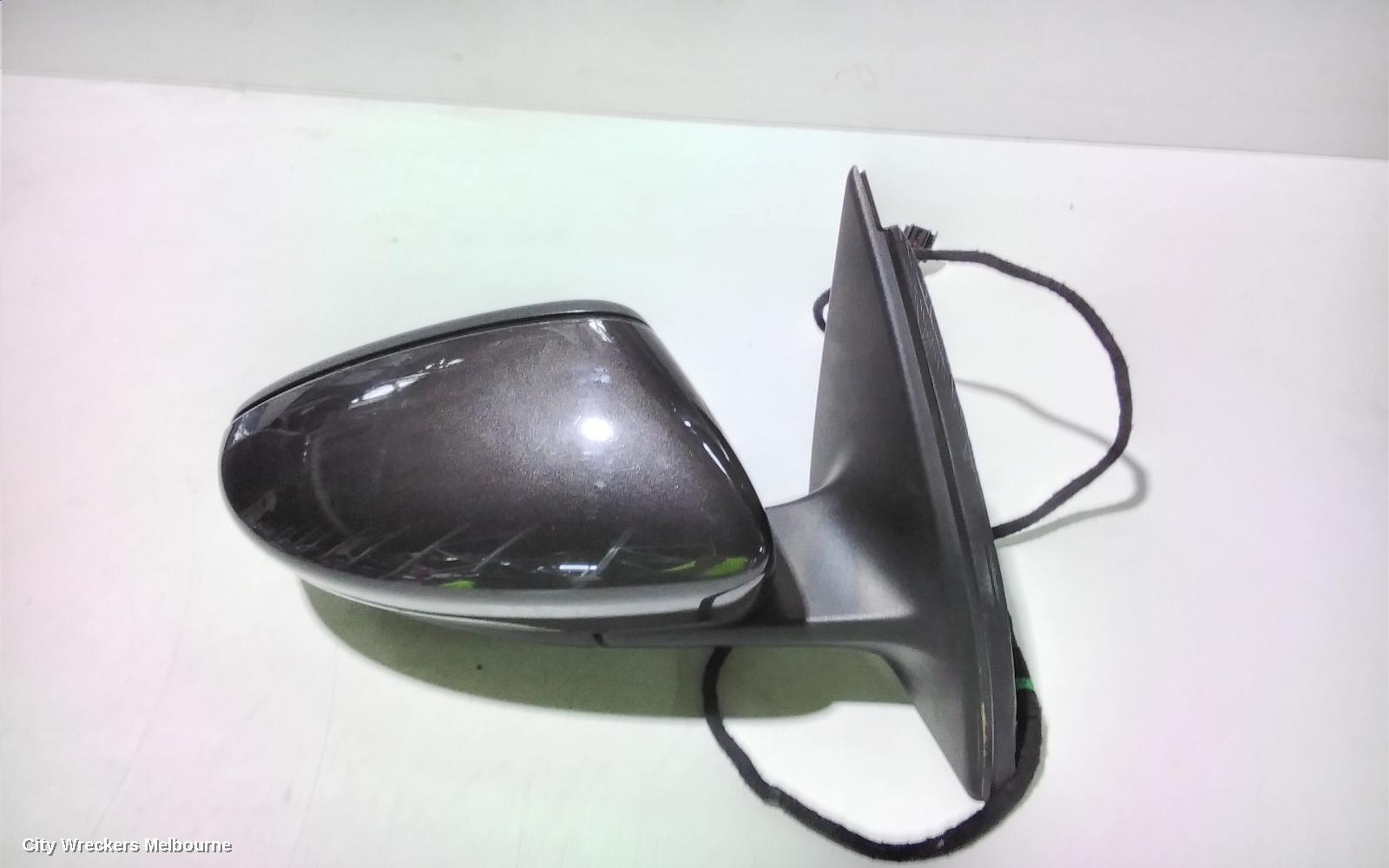 VOLKSWAGEN PASSAT RIGHT DOOR MIRROR, 3C/MK6 B7, MANUAL FOLD, NON LANE CHANGE ASSIST TYPE (6XU/7Y0), 09/2010 - 05/2015