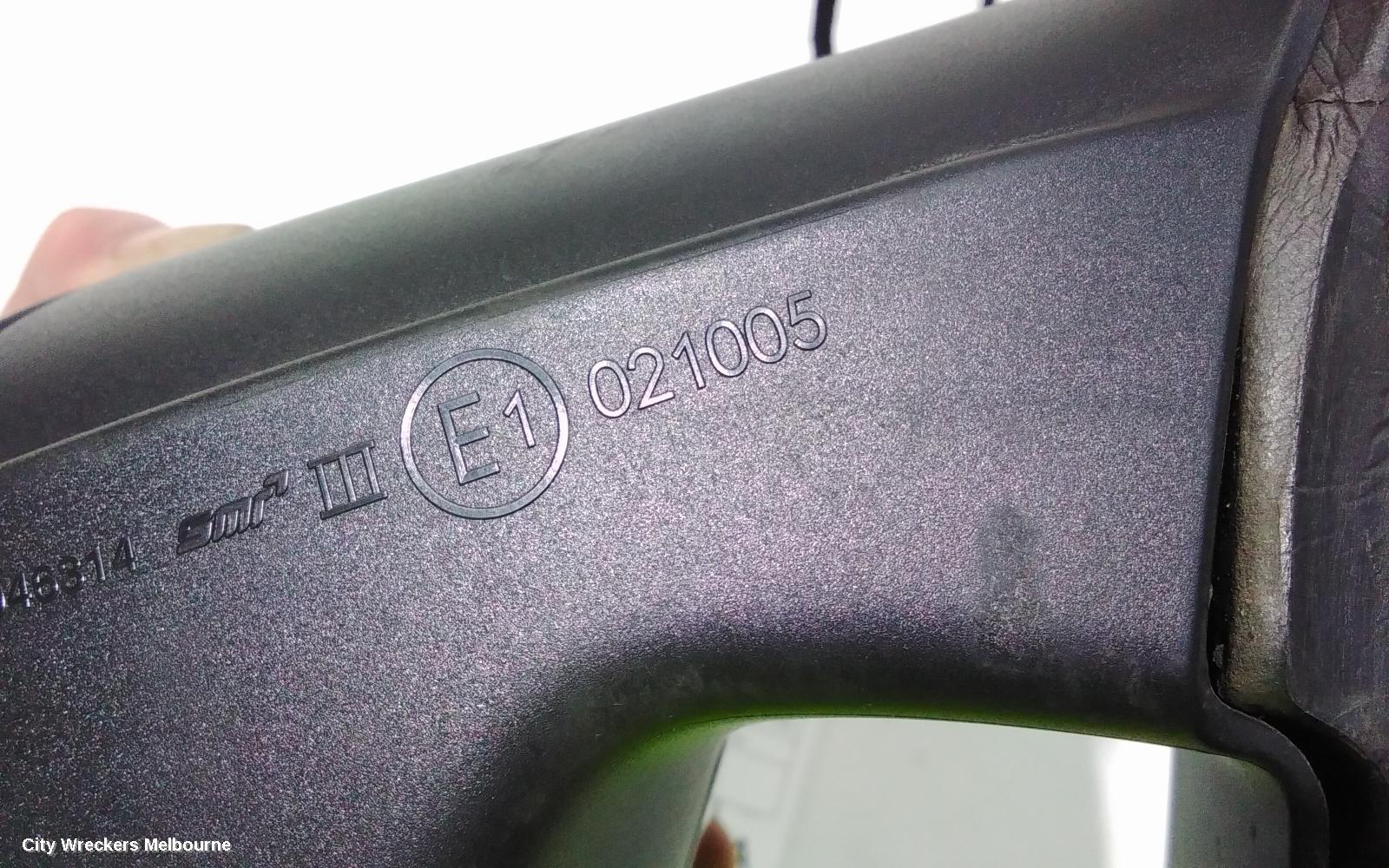 VOLKSWAGEN PASSAT RIGHT DOOR MIRROR, 3C/MK6 B7, MANUAL FOLD, NON LANE CHANGE ASSIST TYPE (6XU/7Y0), 09/2010 - 05/2015