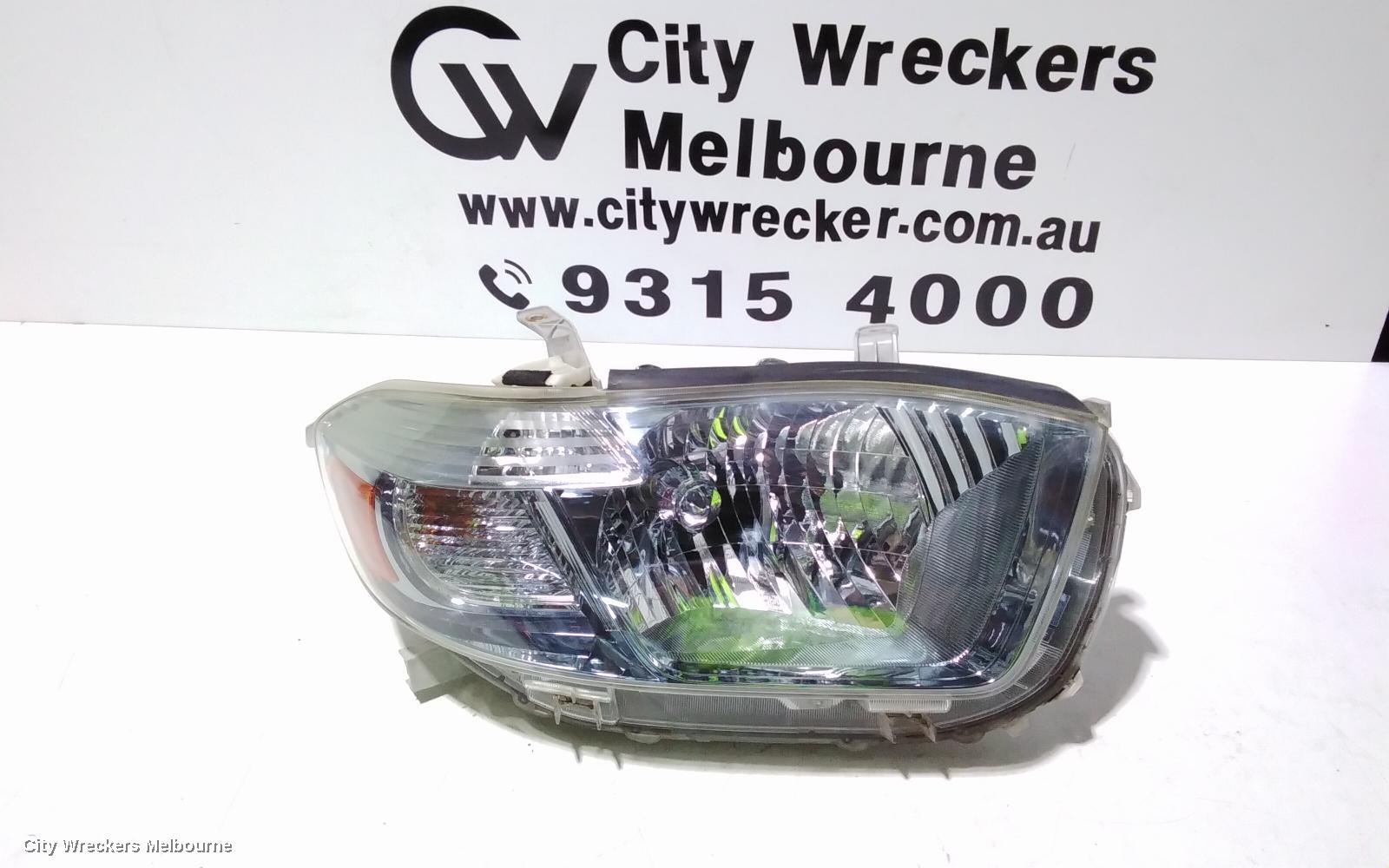 TOYOTA KLUGER RIGHT HEADLAMP, GSU40-GSU45, SMOKED LENS TYPE, 05/2007 - 09/2010