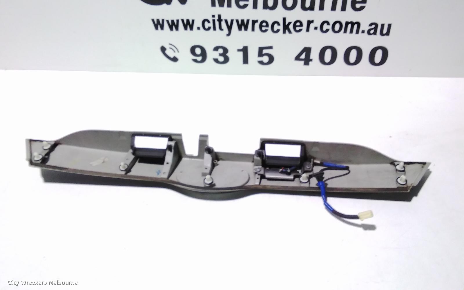 TOYOTA KLUGER REAR GARNISH, TAILGATE GARNISH (CENTRE), GRANDE, W/ POWER TAILGATE TYPE, GSU50/GSU55, 03/2014 - 02/2021