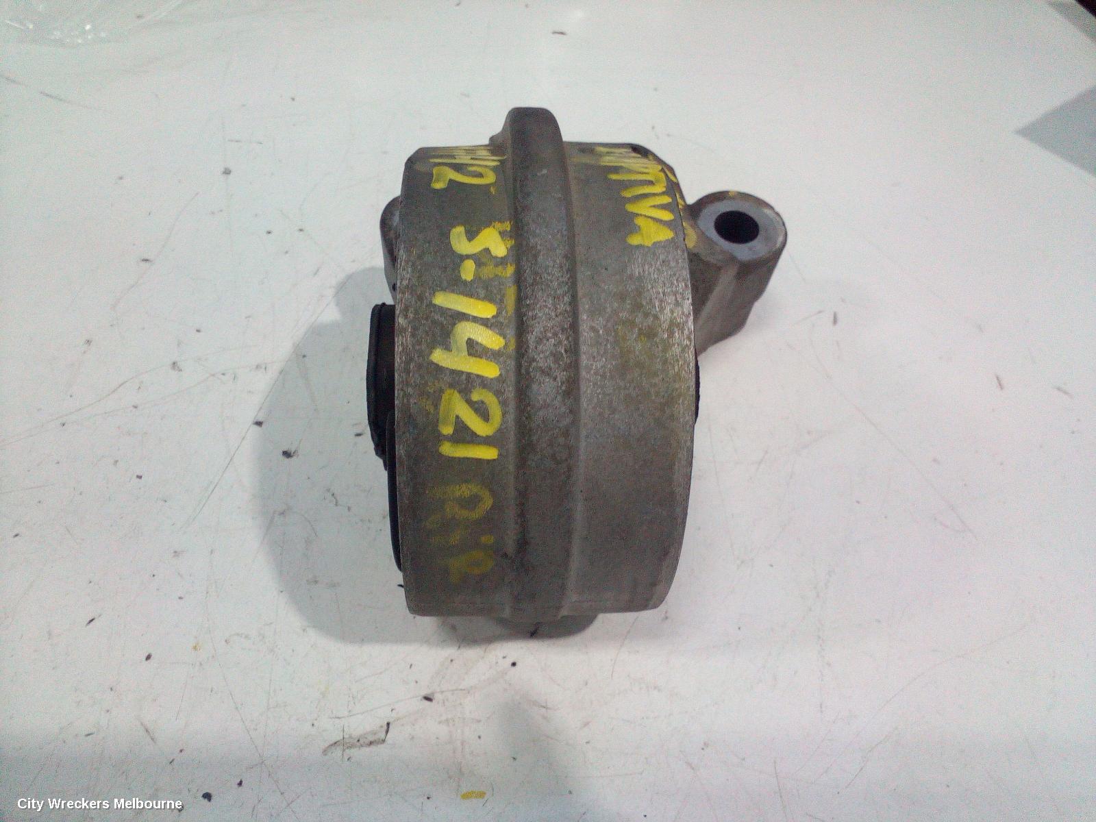 HOLDEN CAPTIVA MOUNT, CG SERIES 2 03/2011 - 06/2018