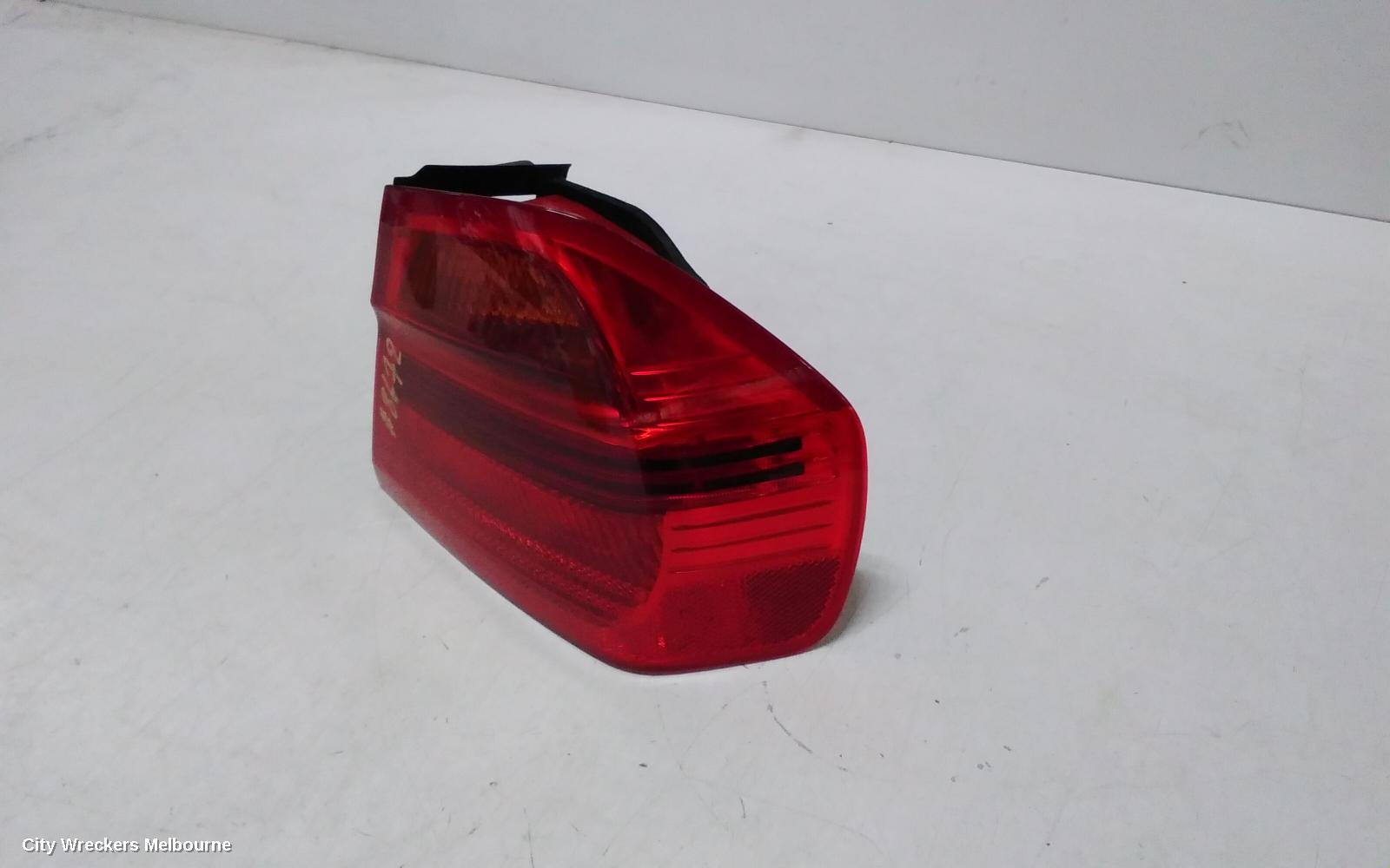 BMW 3 SERIES RIGHT TAILLIGHT, E90, SEDAN, NON LED TYPE, 03/2005 - 10/2008