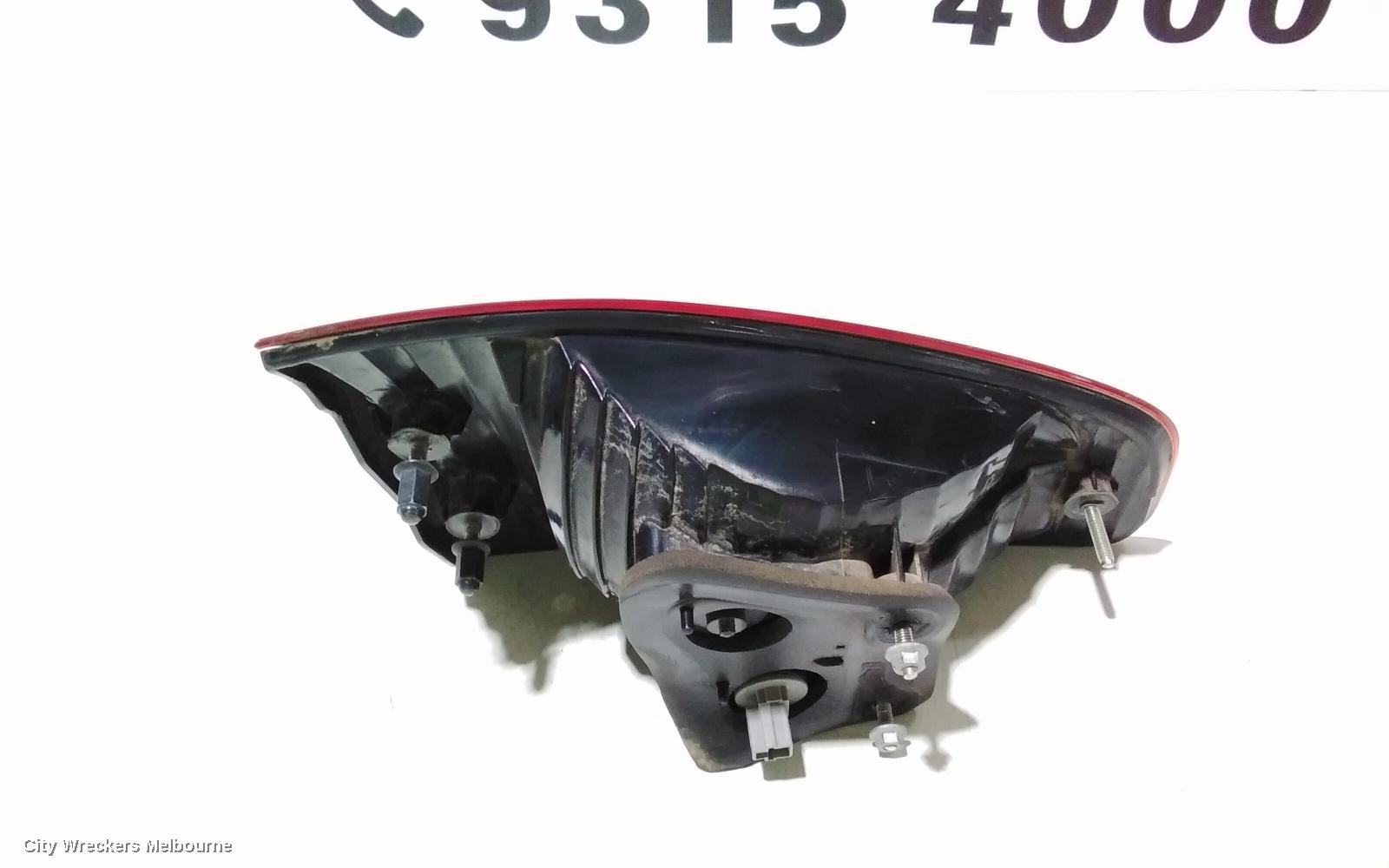 SUBARU TRIBECA REAR GARNISH, TAILGATE LAMP (RH SIDE), B9, 12/2007 - 01/2014