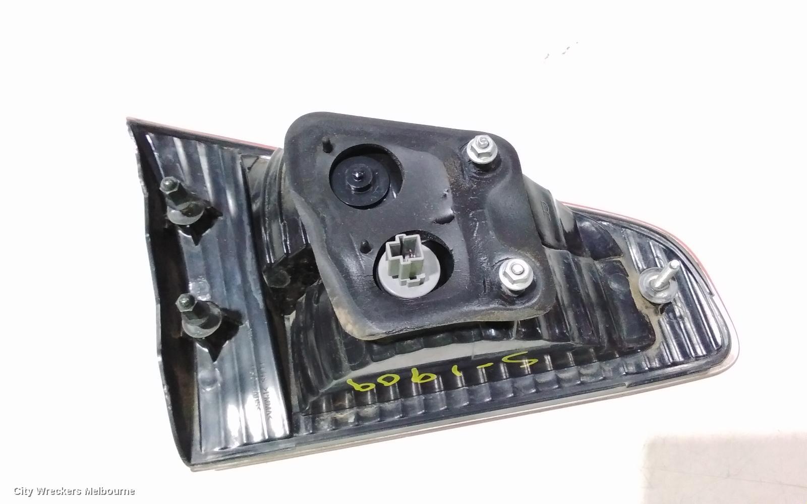 SUBARU TRIBECA REAR GARNISH, TAILGATE LAMP (RH SIDE), B9, 12/2007 - 01/2014
