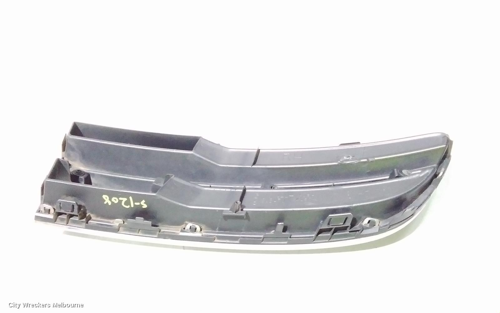 SUBARU TRIBECA, B9 10/2006 - 11/2007, RH FRONT BAR CHROM: 97808