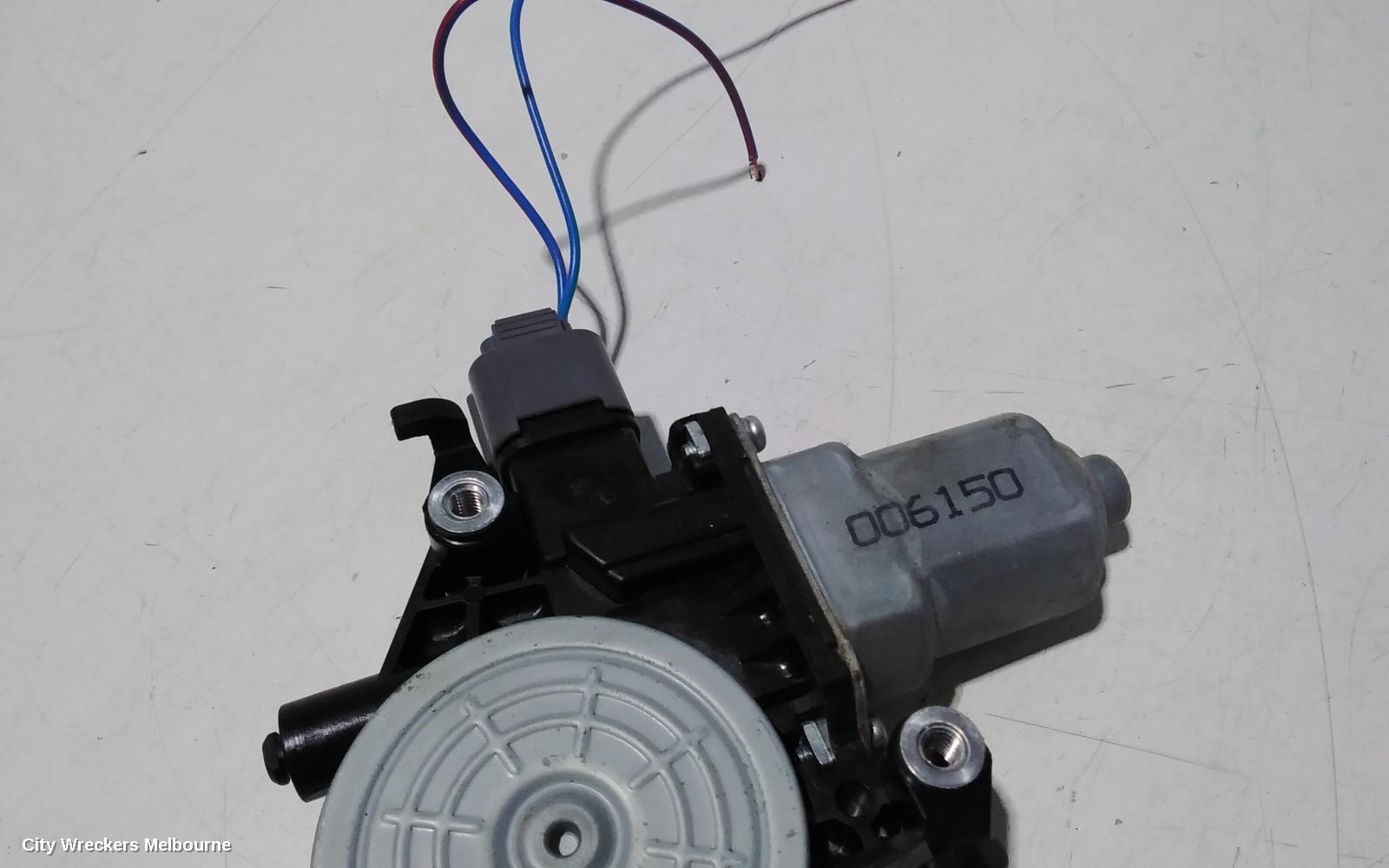 SUBARU FORESTER RIGHT FRONT WINDOW REG/MOTOR, 2 PIN PLUG TYPE, 02/2008 - 12/2010