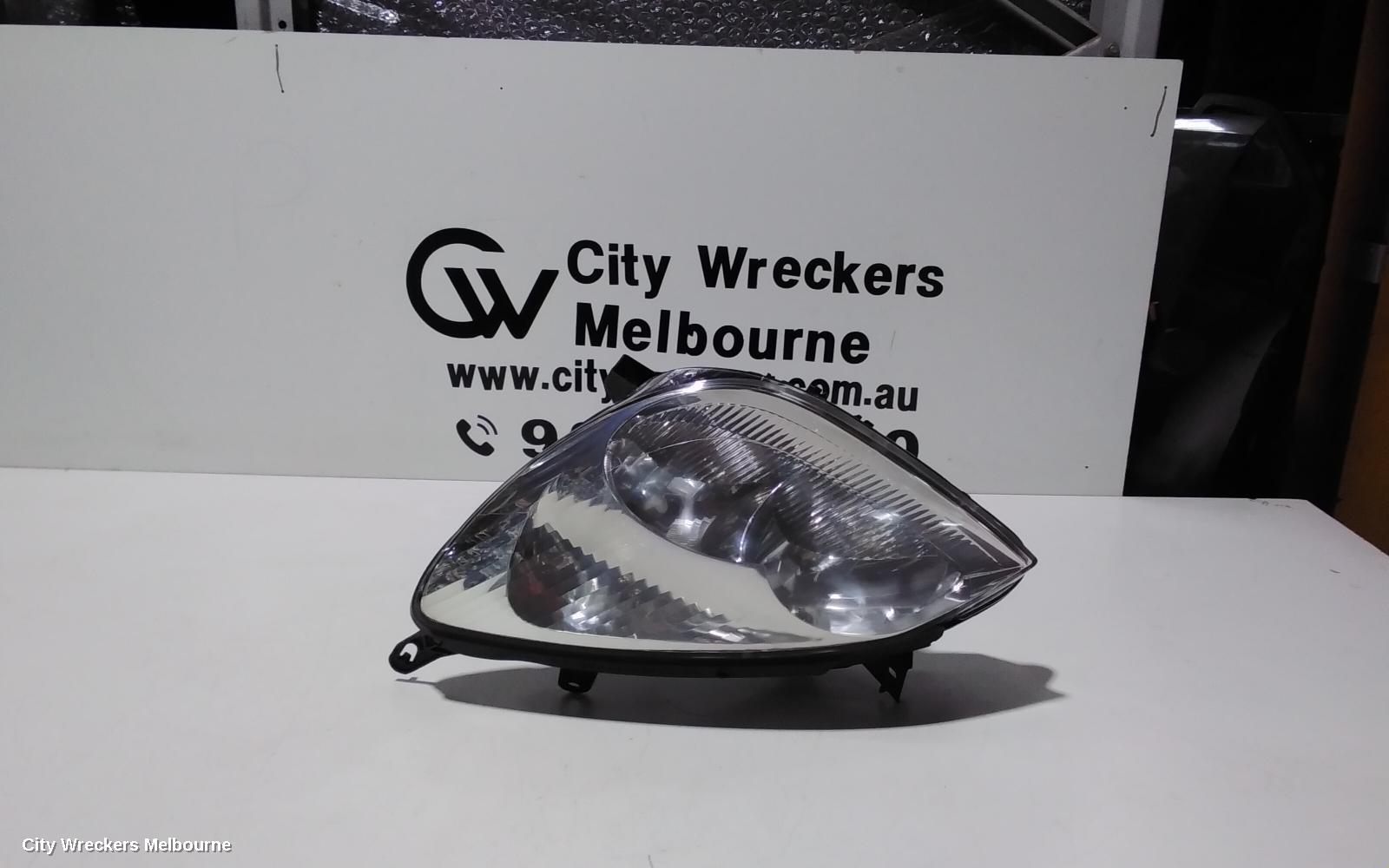 CITROEN C5 LEFT HEADLAMP, SER2, HALOGEN TYPE, 03/2005 ONWARDS