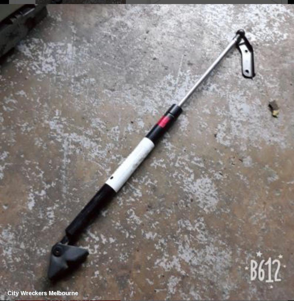 TOYOTA TARAGO HATCH STRUT, TAILGATE STRUT (PAIR), ACR30, 06/2000 - 02/2006