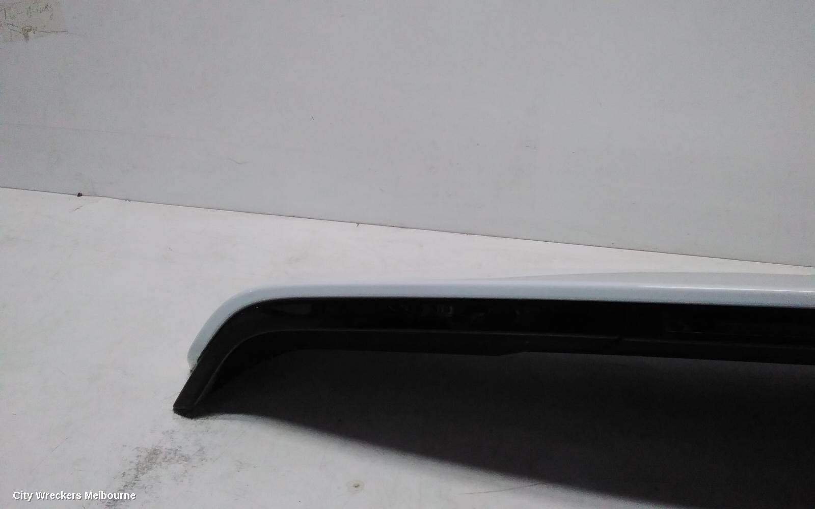 LAND ROVER DISCOVERY SPORT REAR SPOILER, L550, 01/2015 ONWARDS