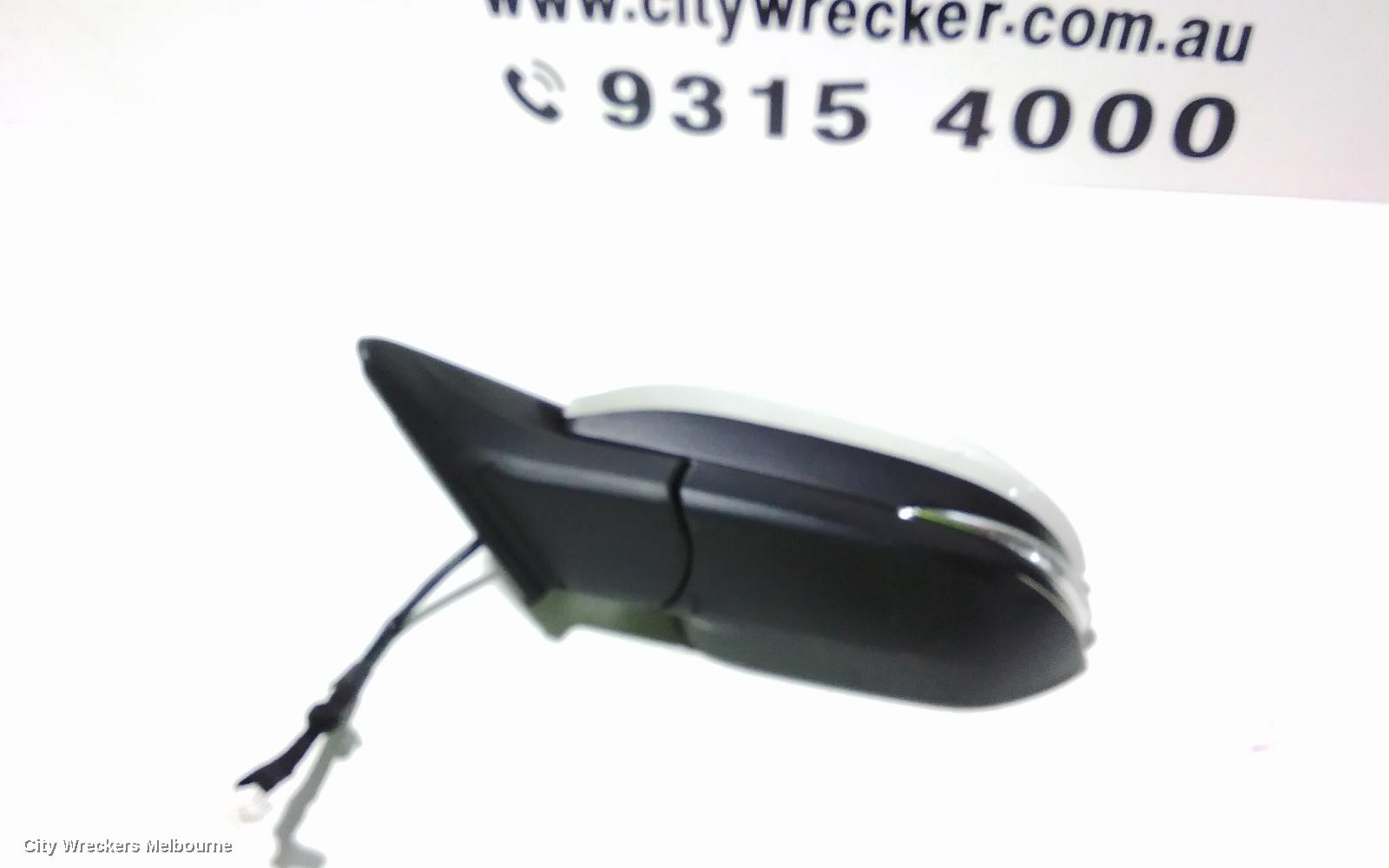 TOYOTA KLUGER LEFT DOOR MIRROR, GSU50/GSU55, GX/GXL, NON HEATED, NON MEMORY FUNCTION & NON BLIND SPOT, 03/2014 - 10/2016