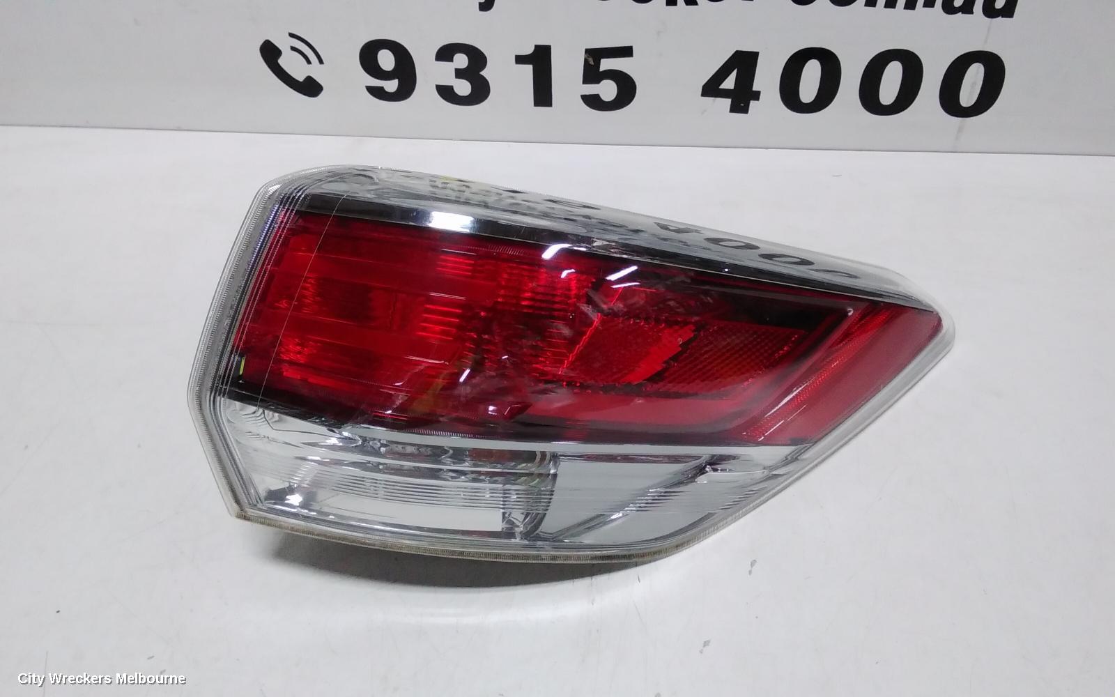 TOYOTA KLUGER RIGHT TAILLIGHT, GSU50/GSU55, 03/2014 - 10/2016
