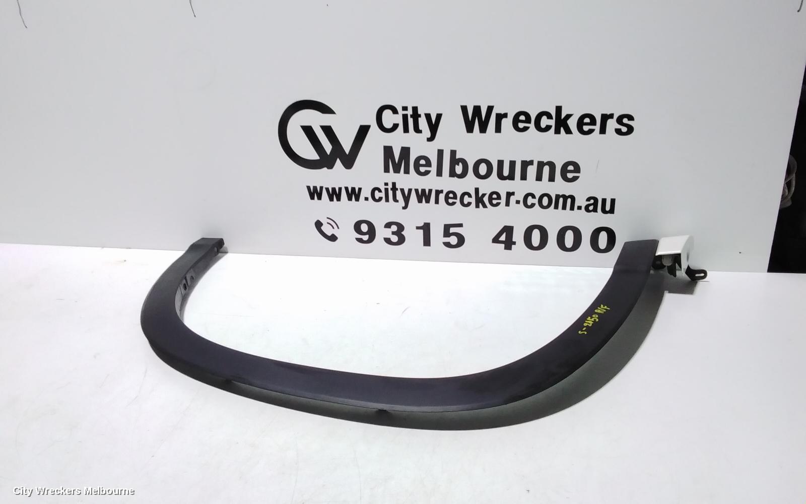 TOYOTA KLUGER WHEEL ARCH FLARE, RH FRONT, WHEEL ARCH MOULD, GSU50-GSU55, 03/2014 - 02/2021