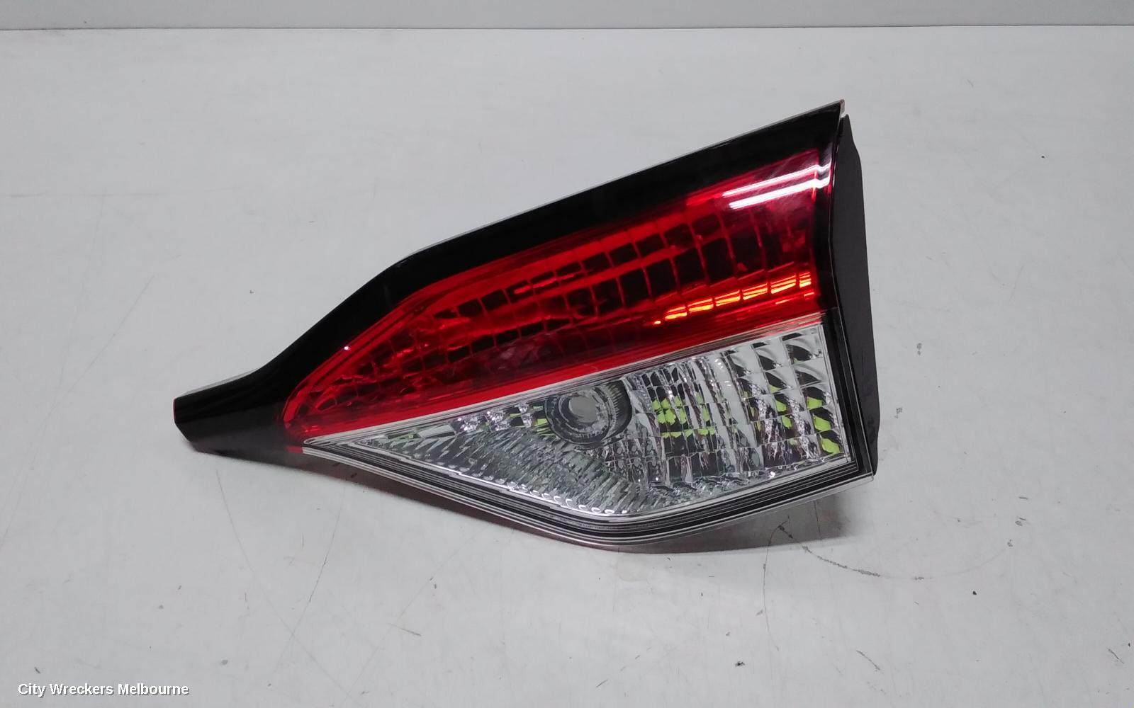 TOYOTA COROLLA REAR GARNISH, BOOTLID LAMP (RH SIDE), E210, SEDAN, 09/2019 ONWARDS