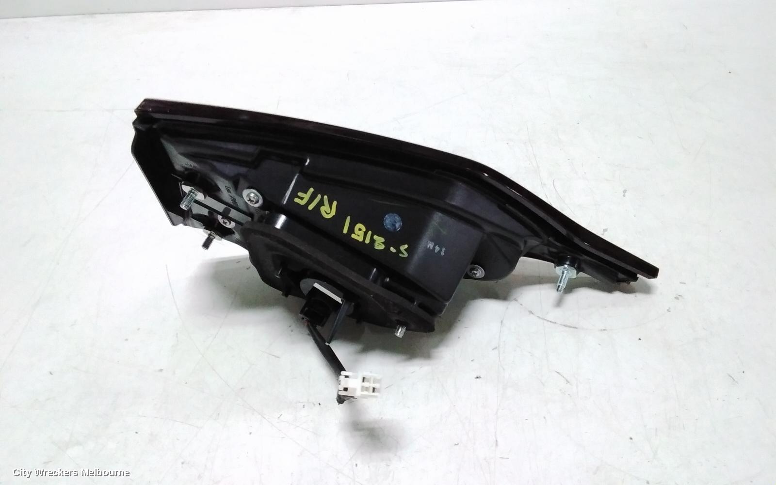 TOYOTA COROLLA REAR GARNISH, BOOTLID LAMP (RH SIDE), E210, SEDAN, 09/2019 ONWARDS