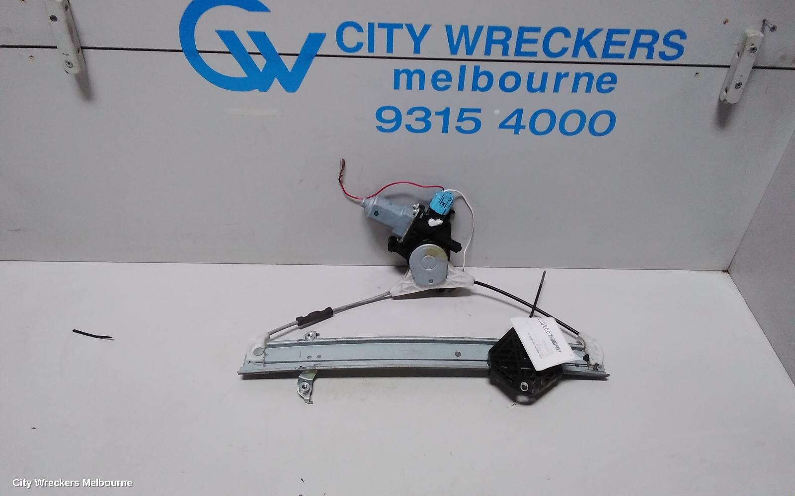 SUBARU FORESTER RR WINDOW REGULATOR