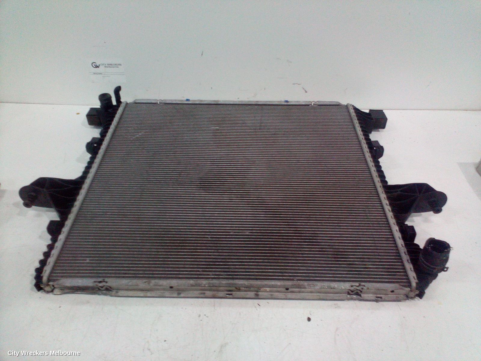 VOLKSWAGEN AMAROK RADIATOR, MANUAL/AUTO, 2.0, DIESEL, 2H, 12/2010 ONWARDS