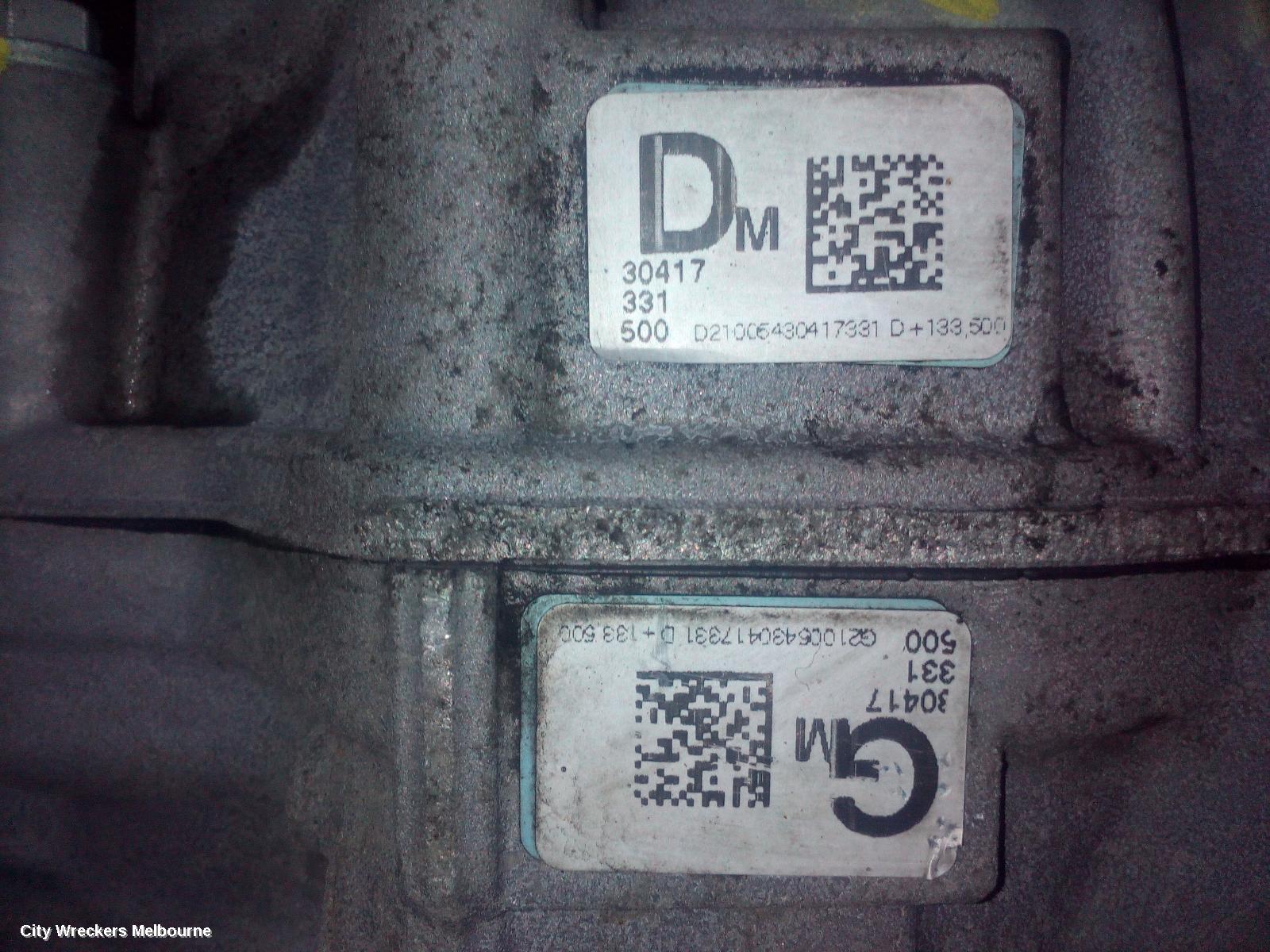 VOLKSWAGEN AMAROK DIFFERENTIAL CENTRE, FRONT, AUTO T/M TYPE, 3.7 RATIO, 12/2010 ONWARDS