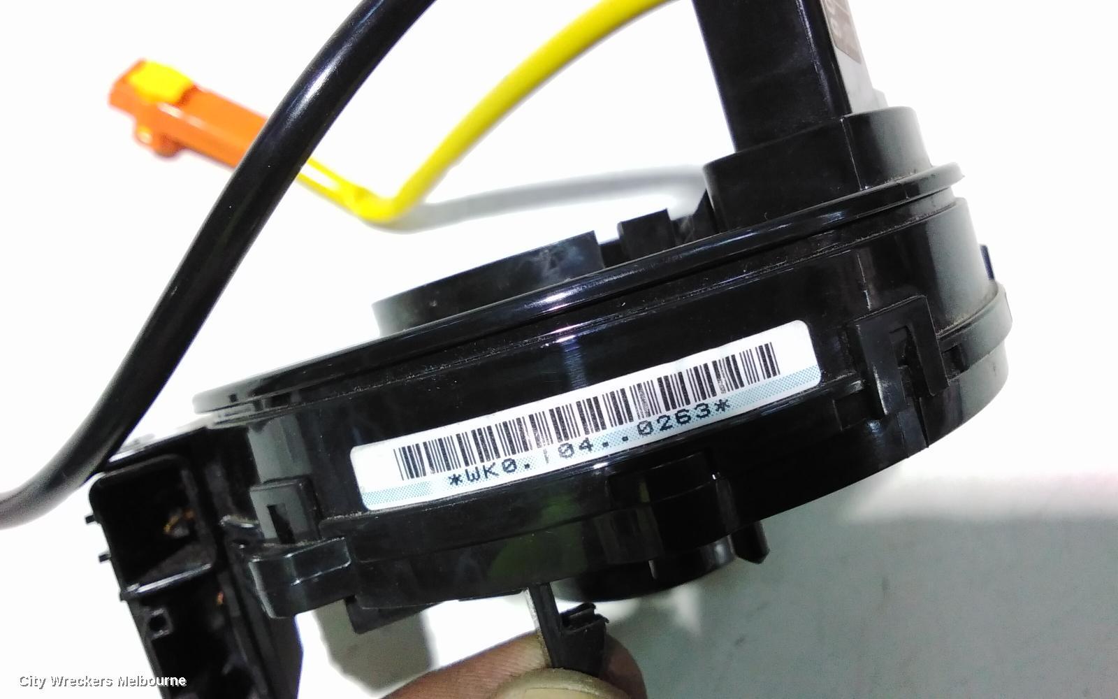 TOYOTA HIACE AIRBAG MODULE/SENSOR, CLOCKSPRING, TRH/KDH, 03/2005 - 01/2014