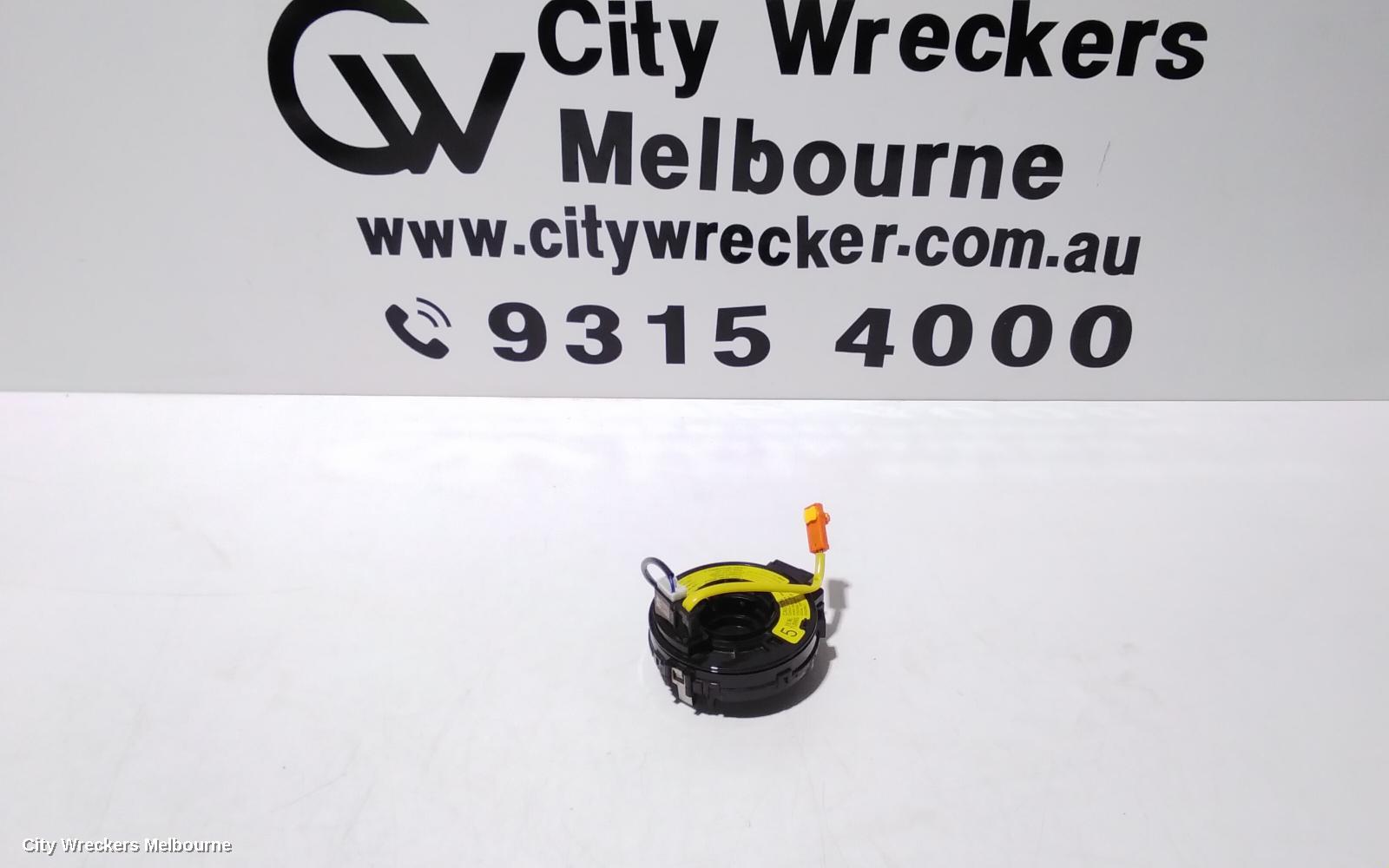 TOYOTA HIACE AIRBAG MODULE/SENSOR, CLOCKSPRING, TRH/KDH, 03/2005 - 01/2014