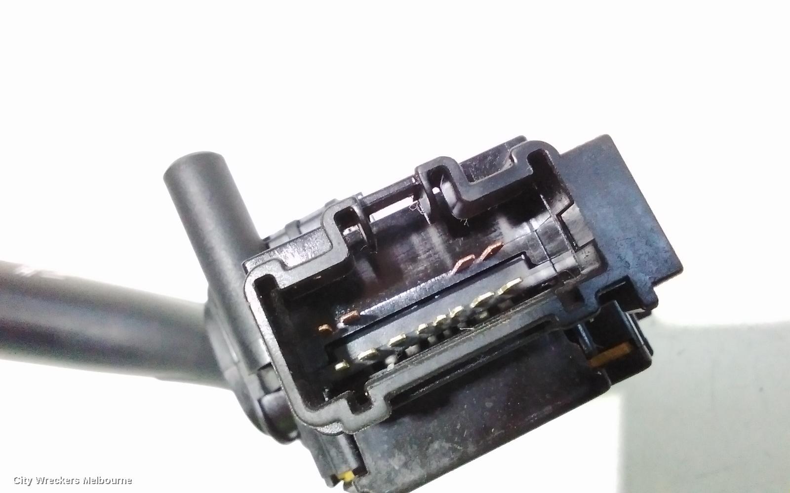 TOYOTA HIACE COMBINATION SWITCH, WIPER SWITCH, TRH/KDH, 03/2005 - 01/2014