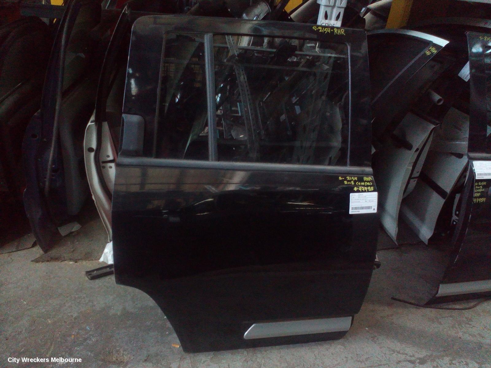 JEEP COMPASS RIGHT REAR DOOR, MK, W/ MOULDING TYPE, 03/2007 - 03/2010