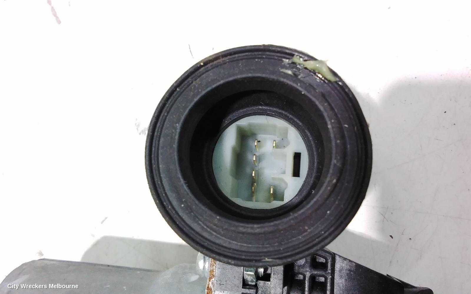 TOYOTA COROLLA RIGHT REAR WND REG/MOTOR, ZRE172R, SEDAN, 12/2013 - 06/2019