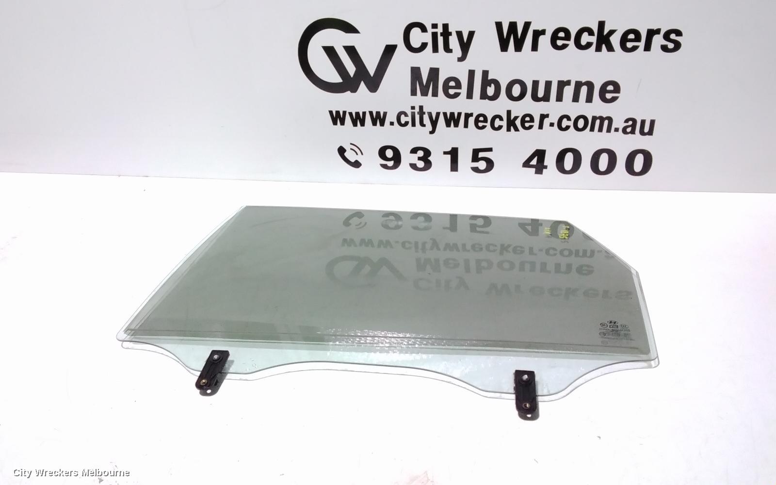 HYUNDAI TUCSON LEFT REAR DOOR WINDOW, JM, 08/2004 - 01/2010