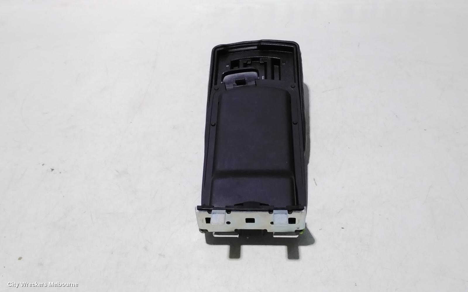 PEUGEOT 308 CONSOLE, T7, 09/2007 - 01/2014
