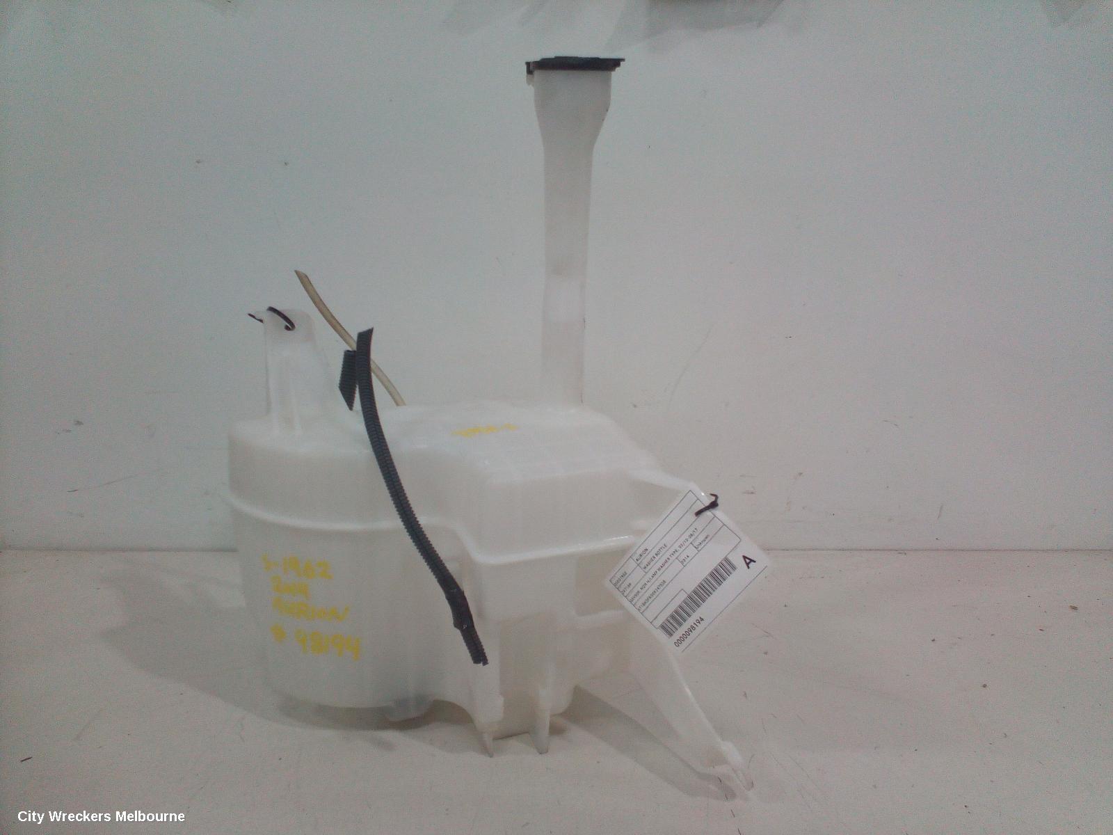 TOYOTA AURION WASHER BOTTLE, GSV50R, NON H/LAMP WASHER TYPE, 02/2012 - 08/2017