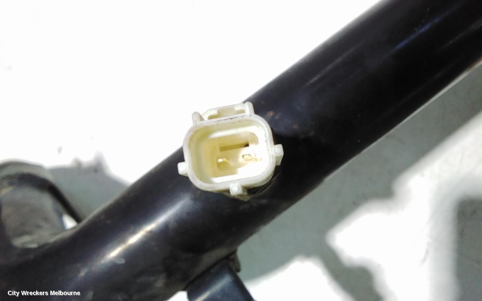 TOYOTA HIACE WATER PIPES/OUTLETS, TRH/KDH 03/2005 - 04/2019